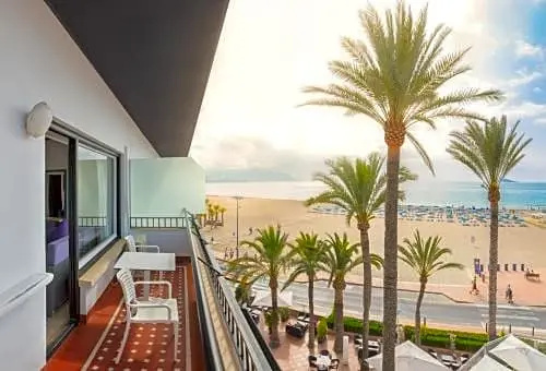Gran Hotel Delfin - Chambres