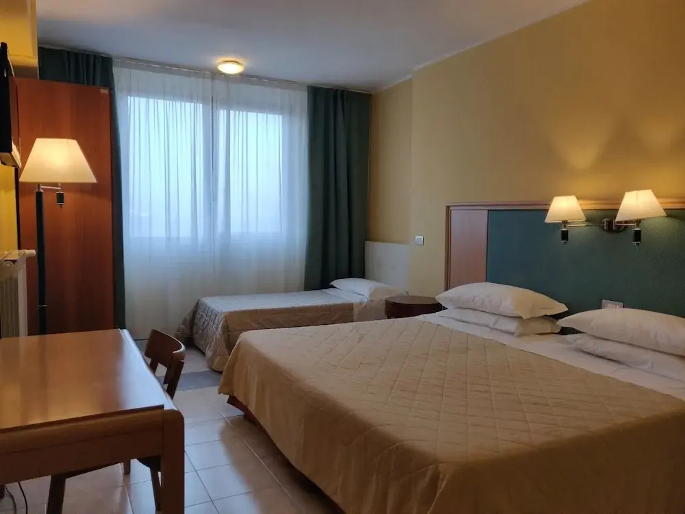 Hotel photo 4