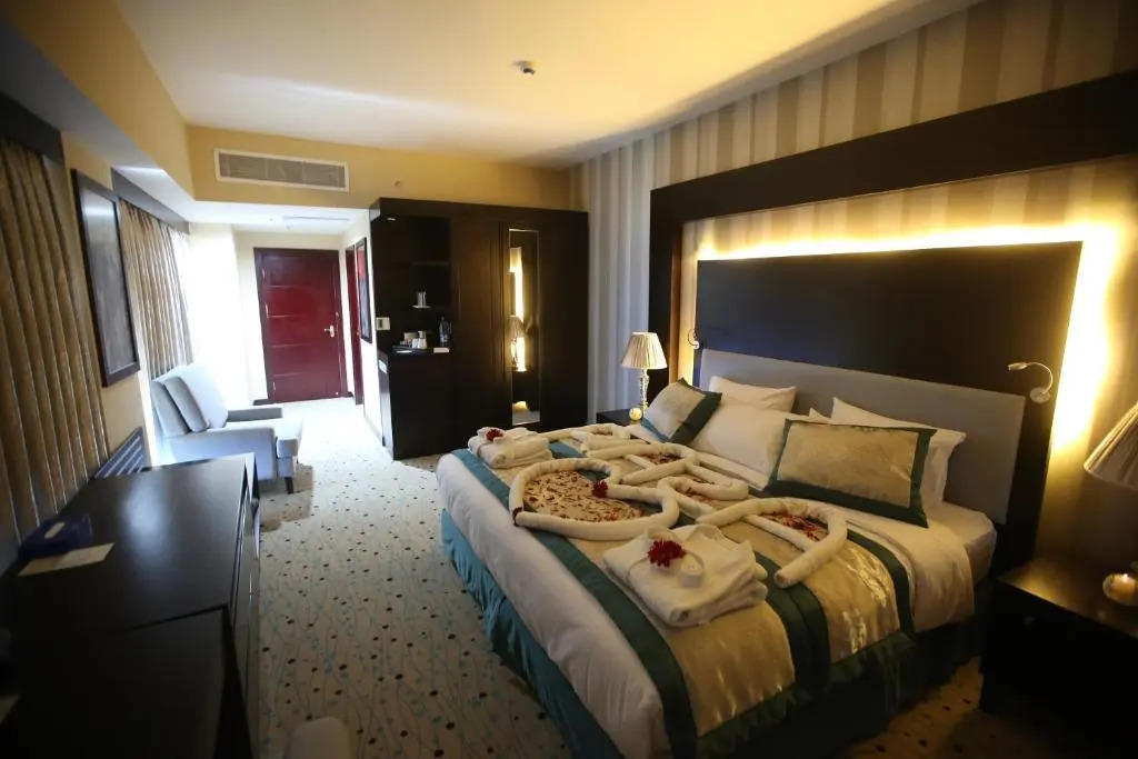 Palestine Plaza Hotel