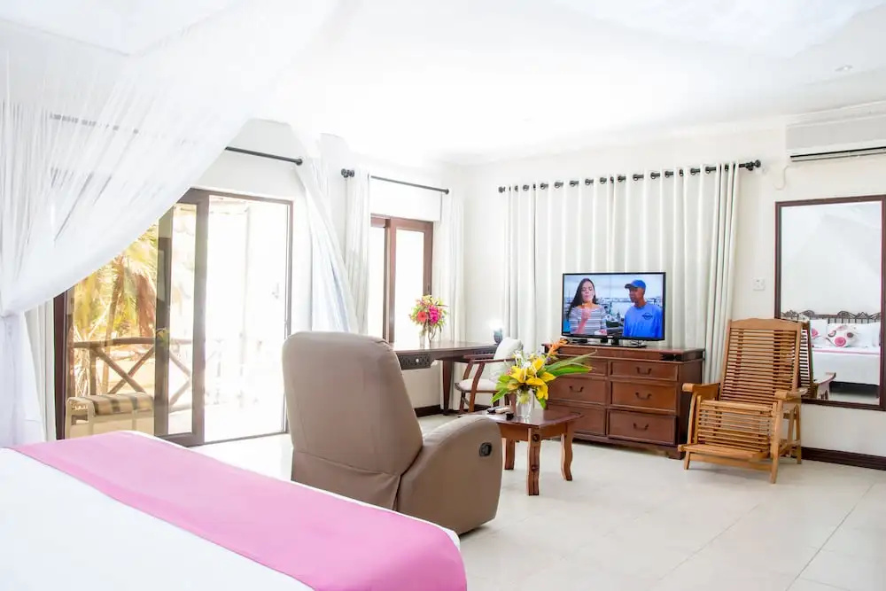 Jacaranda Indian Ocean Beach Resort - Chambres