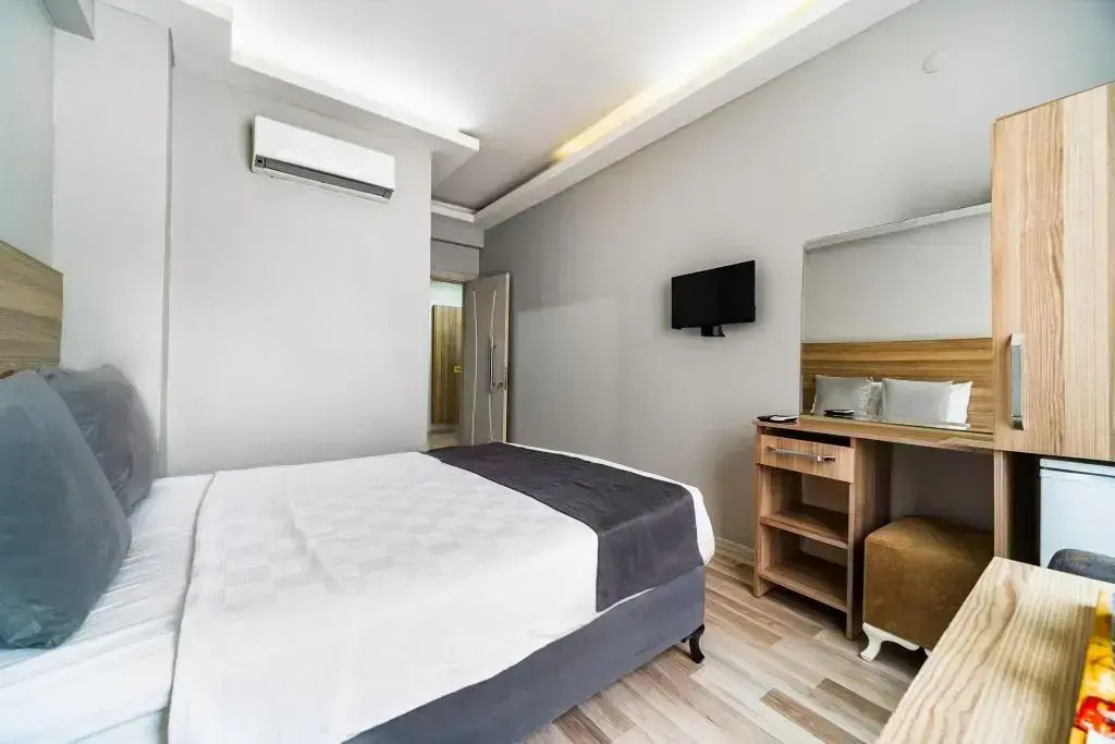 Silver Plus Izmir Konak