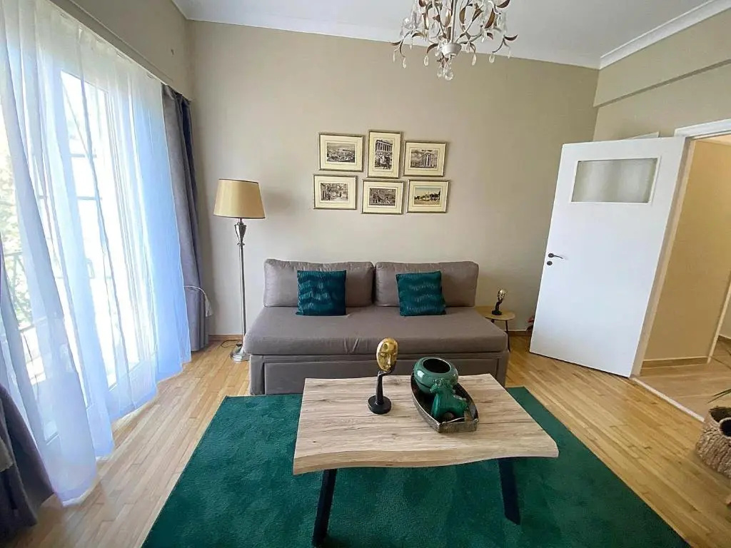 Deluxe Apartment