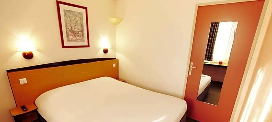 Campanile Moulins - Avermes - Chambres