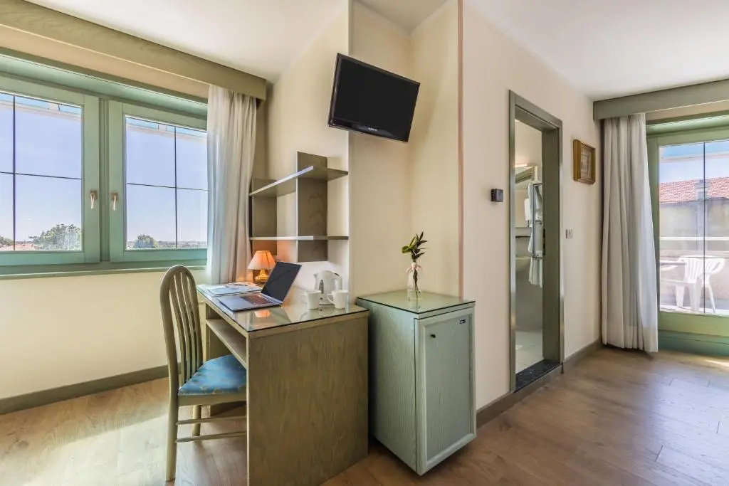 Aviano Palace - Chambres