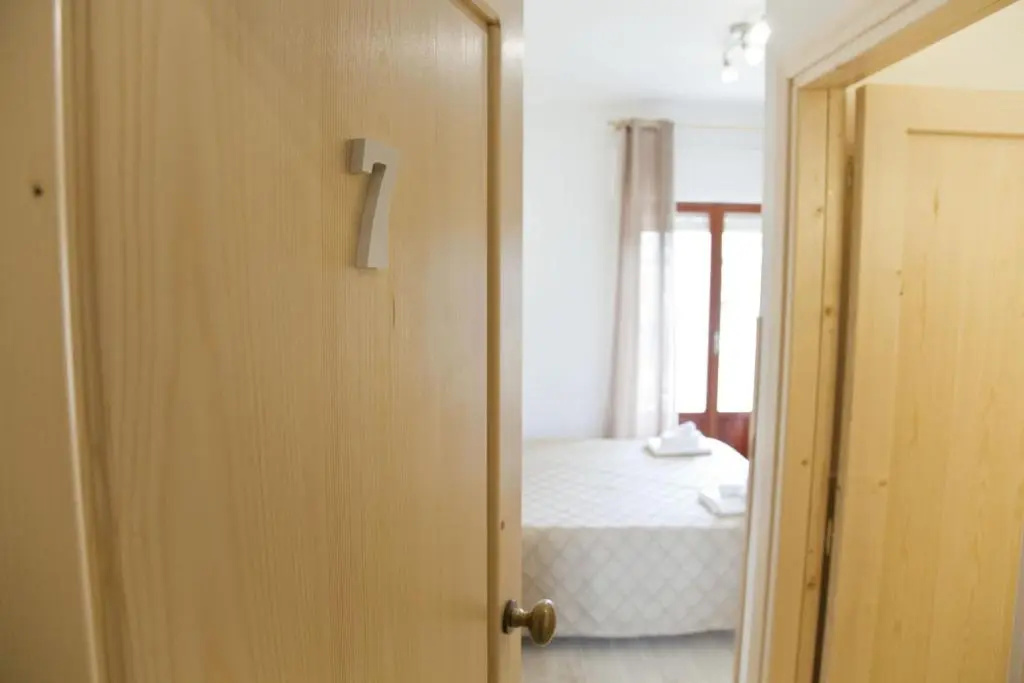 Standard Double room with balcony and with sea view (full double bed)