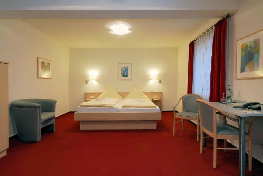 Hotel Am Schlossberg - Chambres