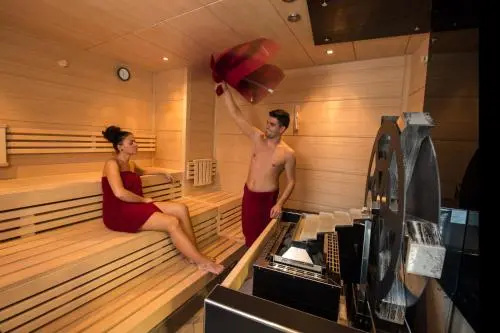 Hotel photo 11