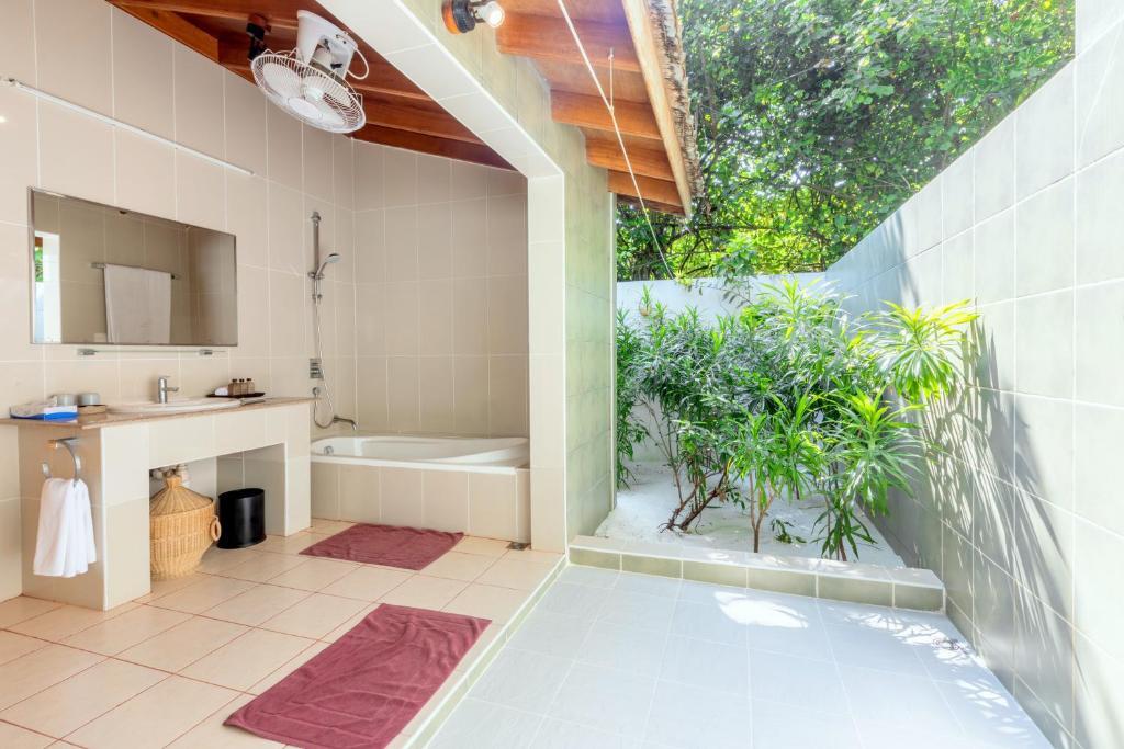 Reethi Beach Resort