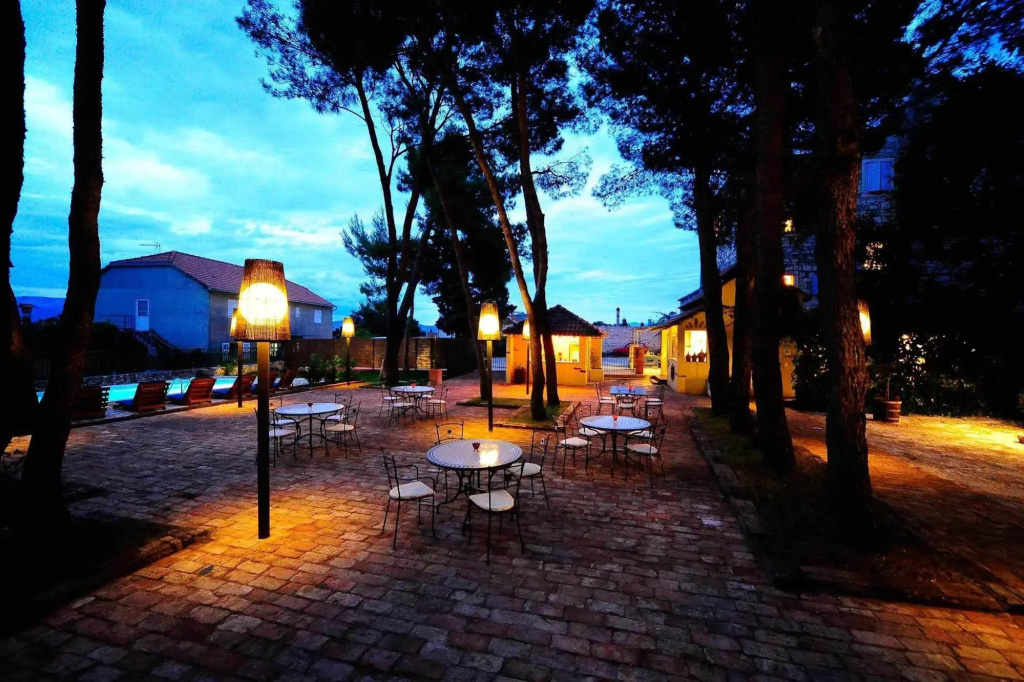 Hotel photo 25