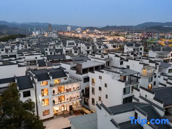 Wuyuan Shiyi Ting View Parent-Guest House (Baoyu Pagoda Branch)