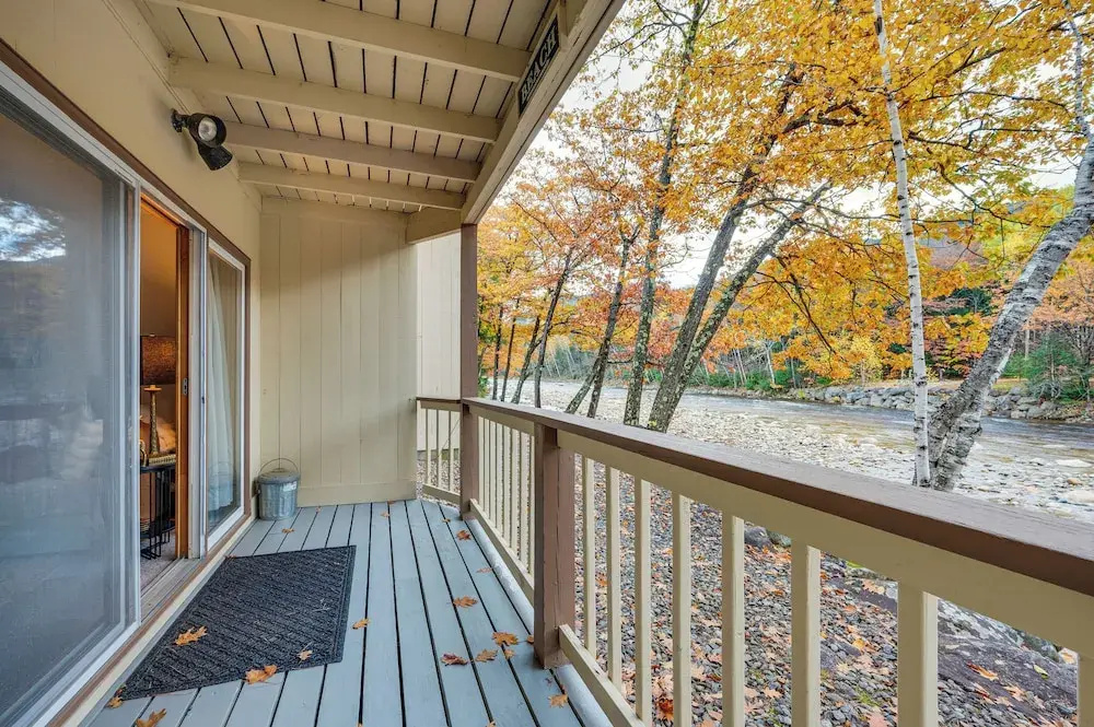 Ski, Hike & Unwind! Riverfront Getaway in Lincoln