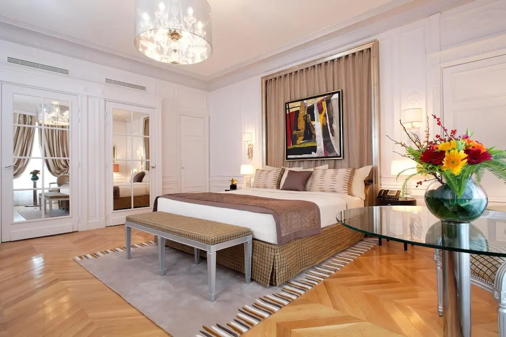 Majestic Apartments Champs Elysées 17