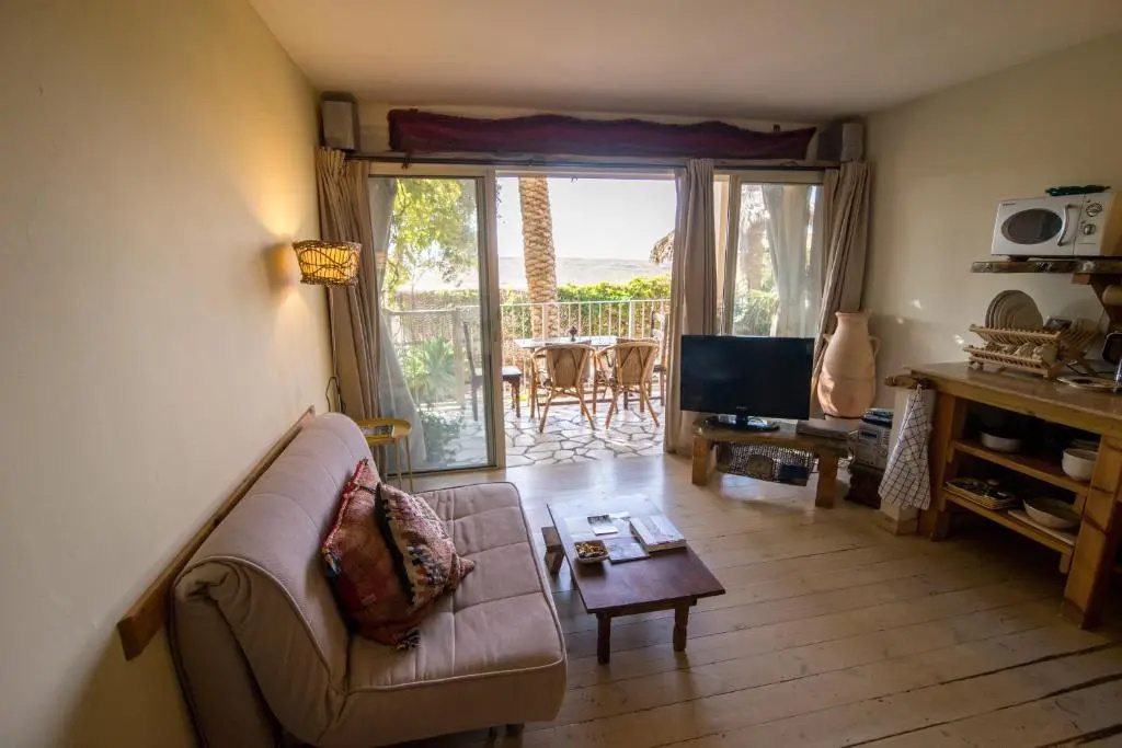 Desert Home Image 37