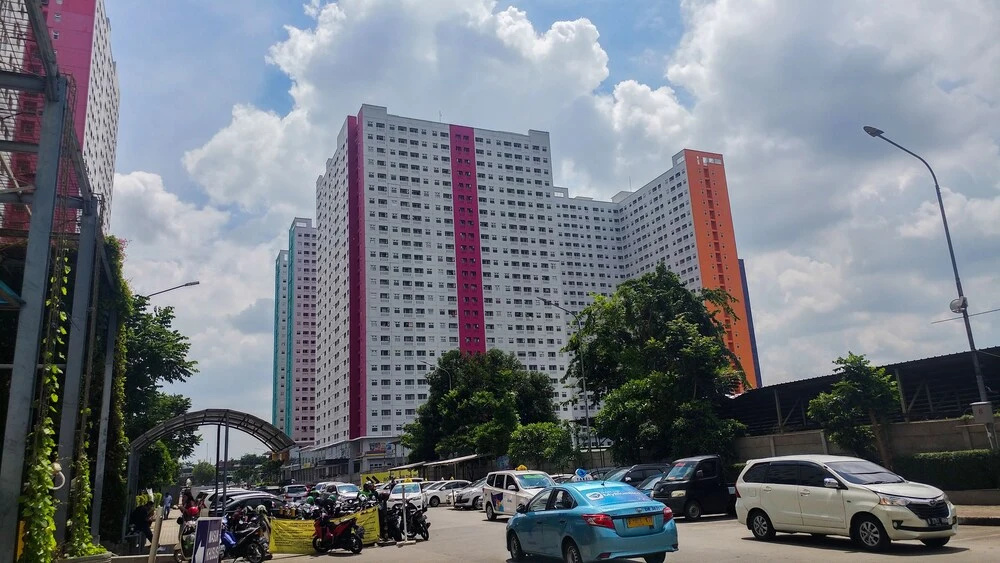 Furnished And Strategic 2Br Apartment For 4 Pax Green Pramuka