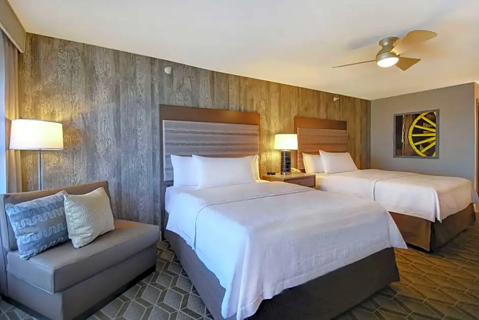 Homewood Suites by Hilton at The Waterfront - Chambres