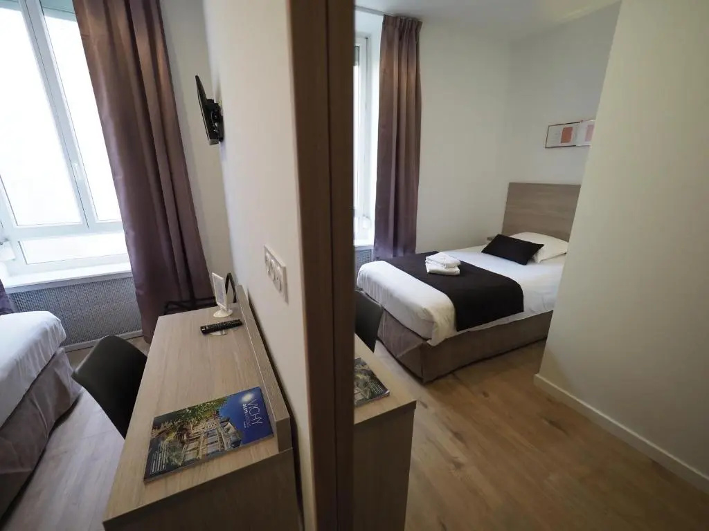 Hotel Le Biarritz - Vichy - Chambres