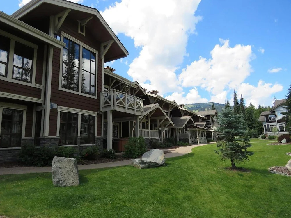 Stones Throw #17 By Bear Country - фото 8