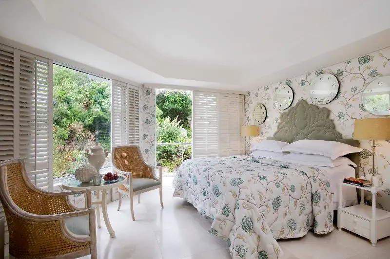 The Twelve Apostles Hotel and Spa - Chambres