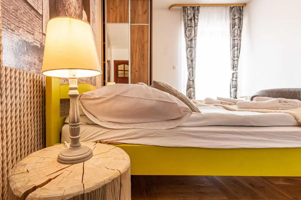 Standard Double room (full double bed)