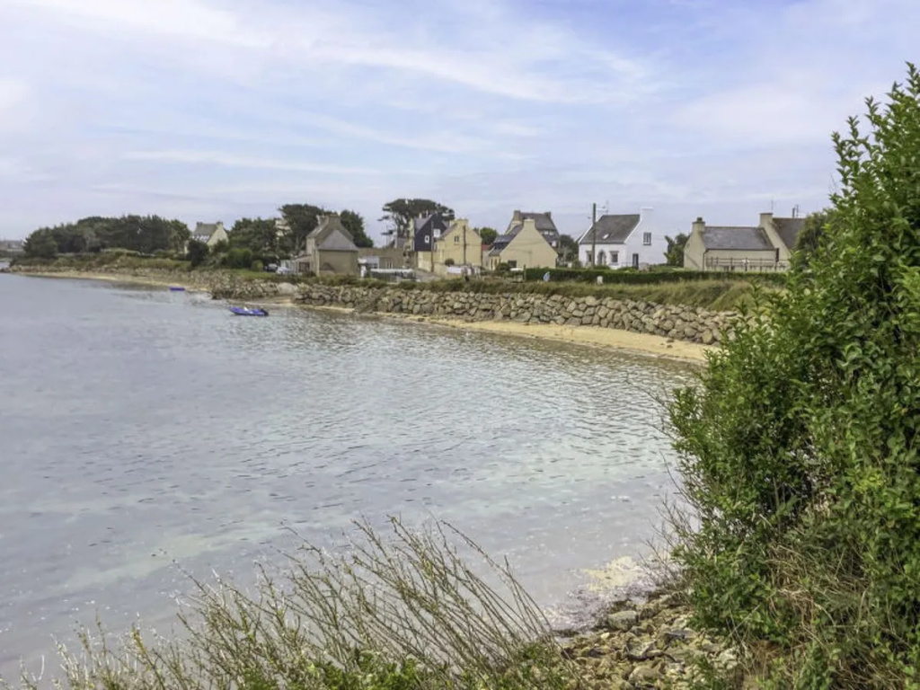 Beach & Waterfront