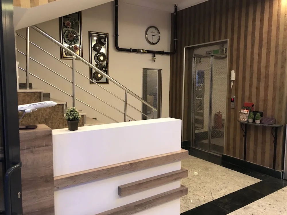 Hotel photo 2