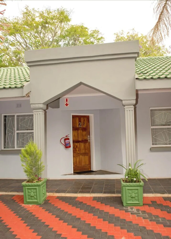 Savannah Guest House