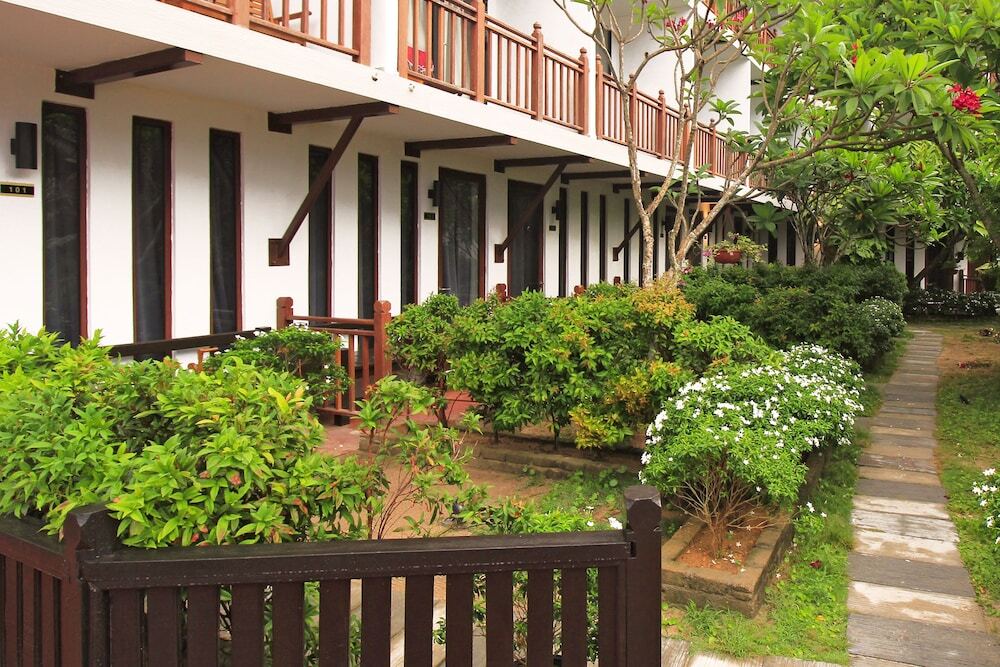 Bubu Long Beach Resort