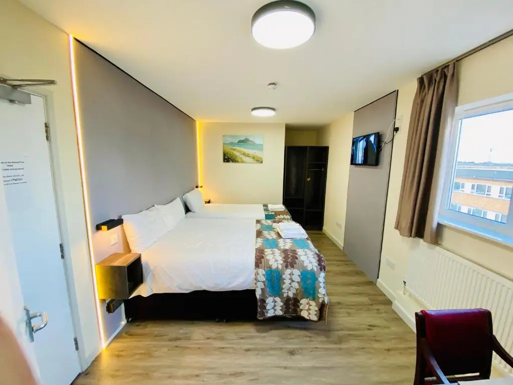 Almond Tree Hotel - Chambres