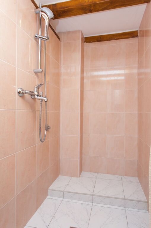 gallery_image_hidden_7