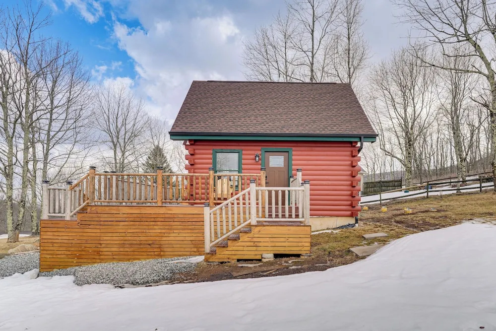 Handcrafted Tiny Home, Near Dtwn Boone