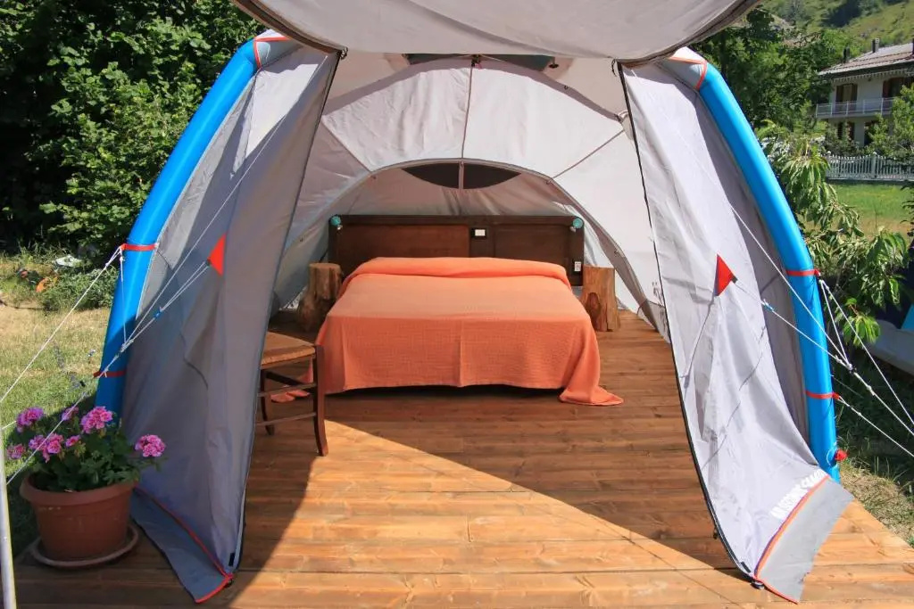 Tent