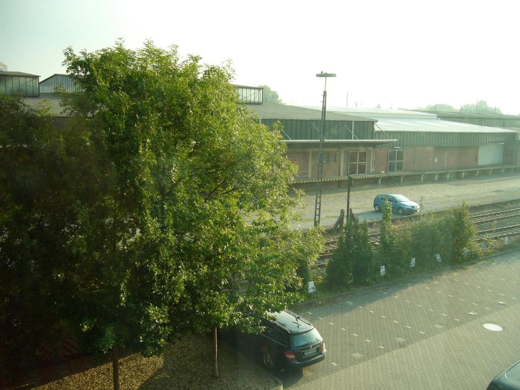 Image 11