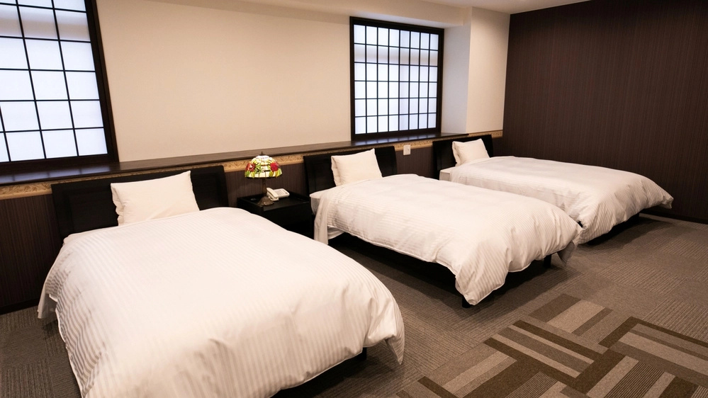 Standard Triple room