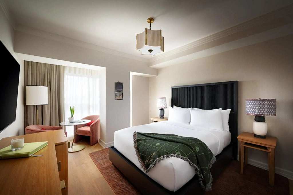 Hutton Hotel — фото 4