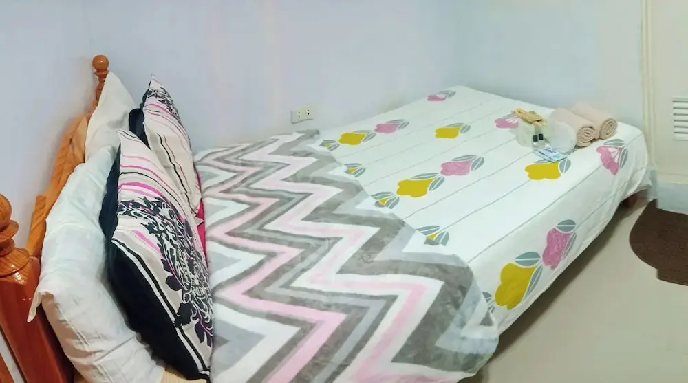Standard Double room with balcony (full double bed)