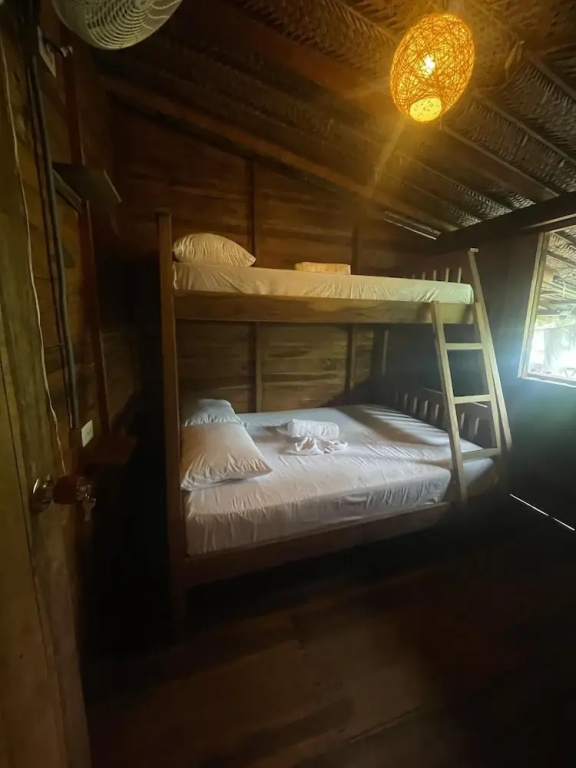 Economy room