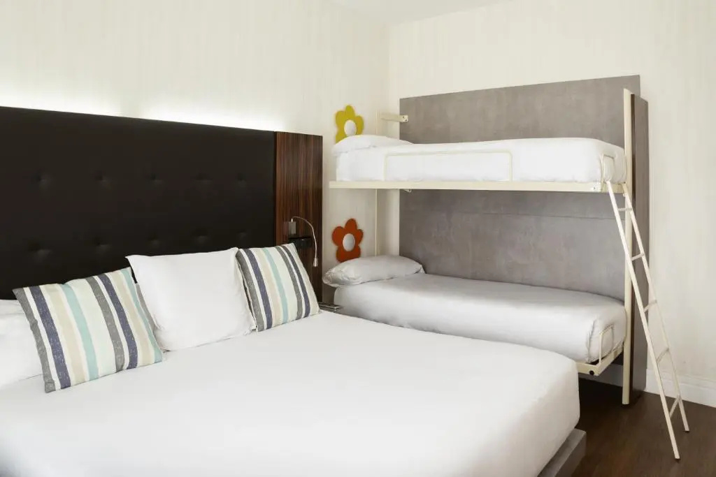 Petit Palace Tamarises - Chambres
