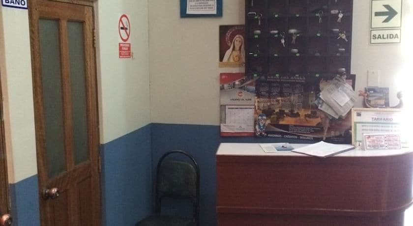 Hostal Business Inn & Mystic Suite