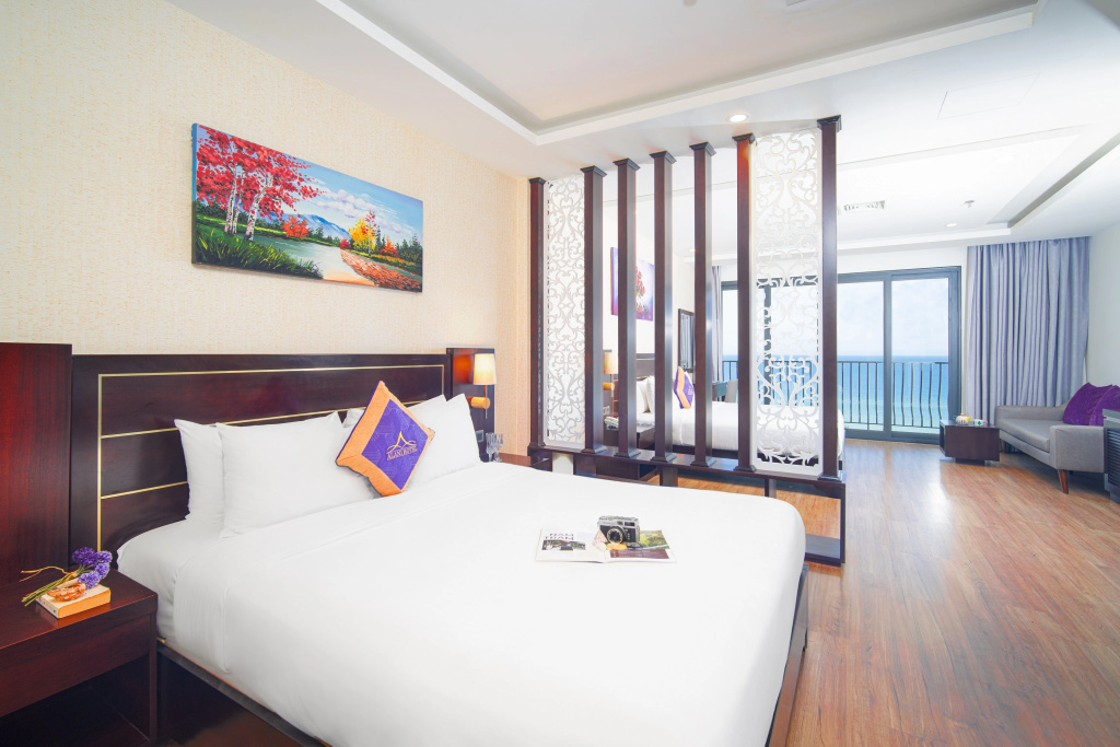 Suite with balcony and with ocean view