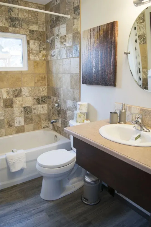 2 Bedrooms Premium Suite with mountain view