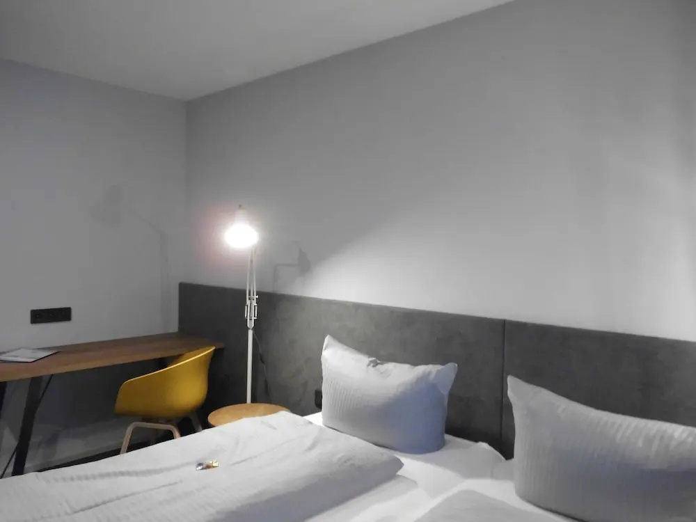 Comfort room