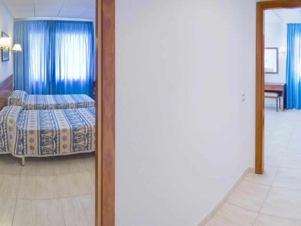 Hotel GHT Marítim - Chambres
