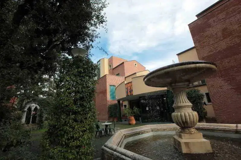 Hotel photo 10