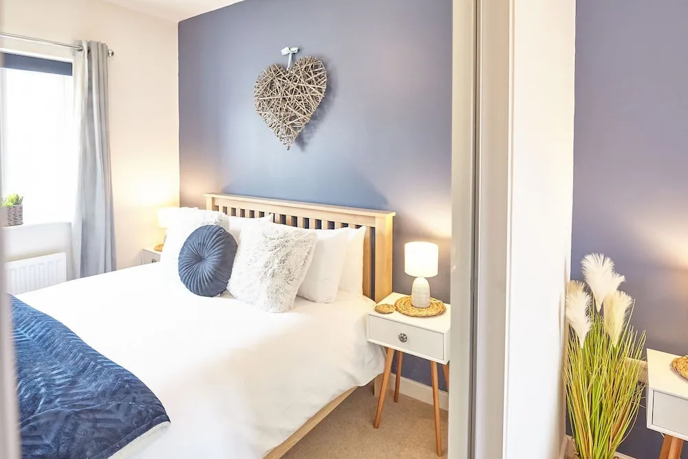 Host Stay Coach House Retreat
