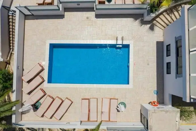 Villa Gardenia 5 Bedroom Villa With Private Pool