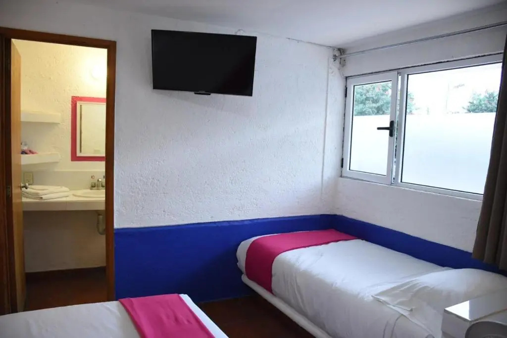 Standard Double room (full double bed)