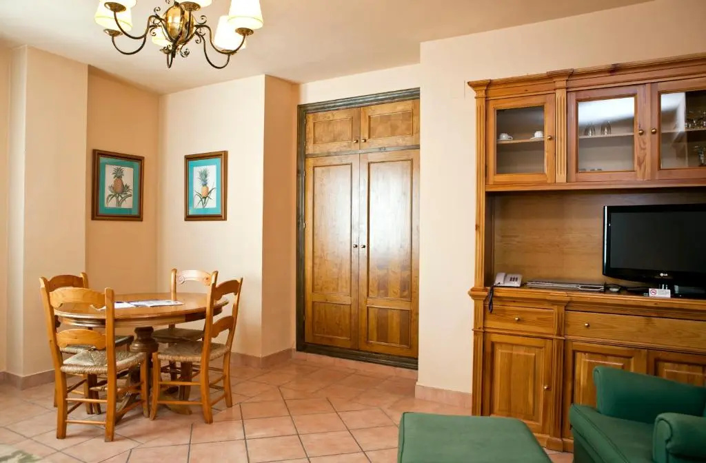 Aparthotel Trevenque - Chambres
