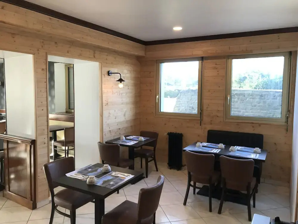 Hotel photo 20