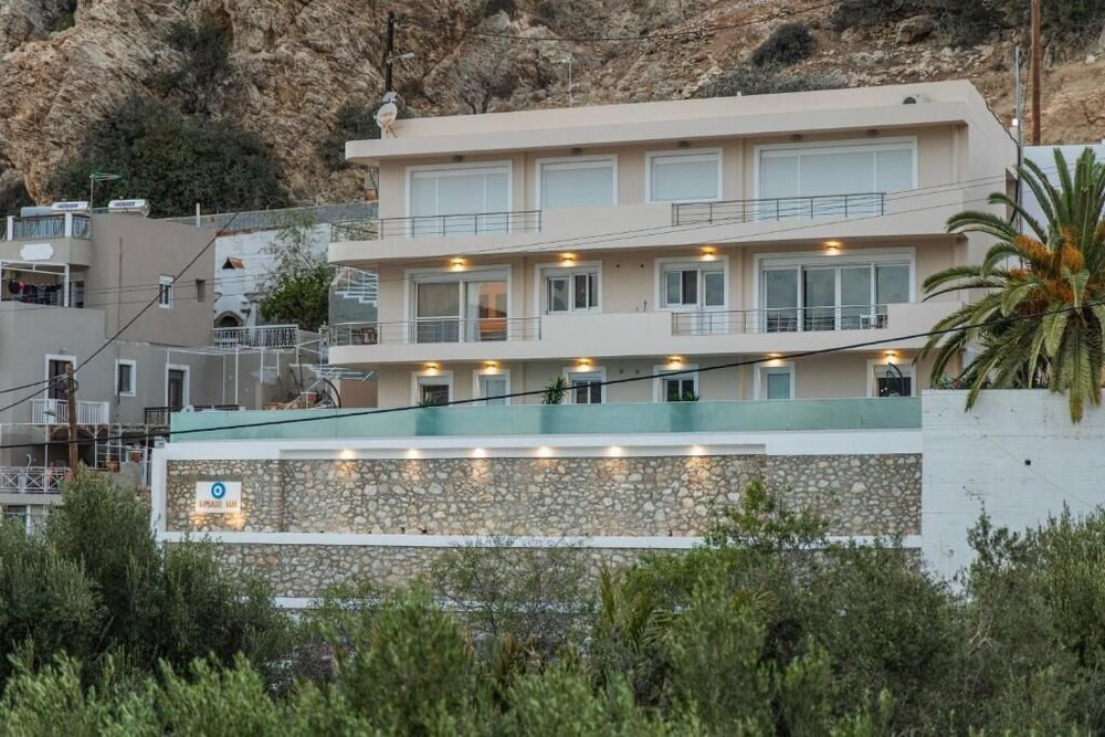 Limani Lux Apartments