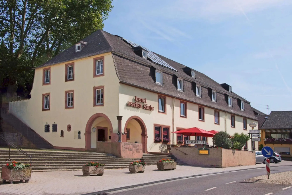 Hotel-Restaurant Igeler Säule